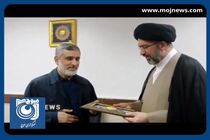 اهدای «نشان فاطمی» به فرمانده نیروی هوافضای سپاه + فیلم