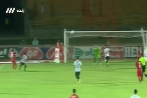 فیلم گل چهارم پرسپولیس به شاهین شهرداری بوشهر توسط علی علیپور