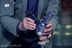 فیلم اجرای حمید دانشور ارجمند در قسمت پنجم از عصر جدید 3