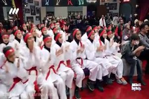 فیلم اجرای گروه زاگرس در قسمت دوم از عصر جدید 3