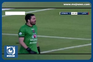 گل اول پرسپولیس به نساجی توسط علی نعمتی + فیلم