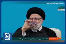 شوخی رئیس‌جمهور با عکاسان در نشست خبری! + فیلم