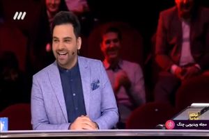 فیلم استفاده دختر دانش آموز از عصر جدید برای کسب نمره از مدرسه تیزهوشان