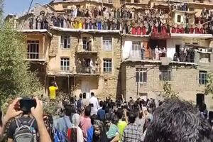  روستای هشمیز میزبان دف‌نوازان شد