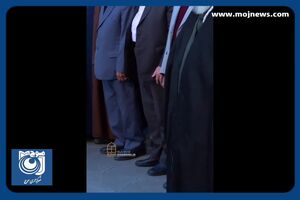 اقامه نماز رهبر انقلاب بر پیکر مرحوم آیت‌الله امامی کاشانی + فیلم