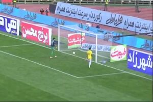 فیلم گل سوم استقلال به صنعت نفت توسط مهدی قائدی