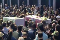 مراسم وداع و خاکسپاری چهار شهید حمله موشکی دشمن در اهواز برگزار شد