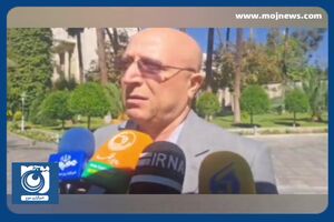 واکنش وزیر علوم به خبرهای مربوط به اخراج اساتید از دانشگاه‌ها + فیلم
