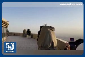 پرواز هواپیمای فوق سبک گرداگرد برج میلاد + فیلم