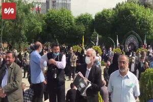 فیلم حضور پر شور مردم در مراسم تشییع نادر طالب‌ زاده